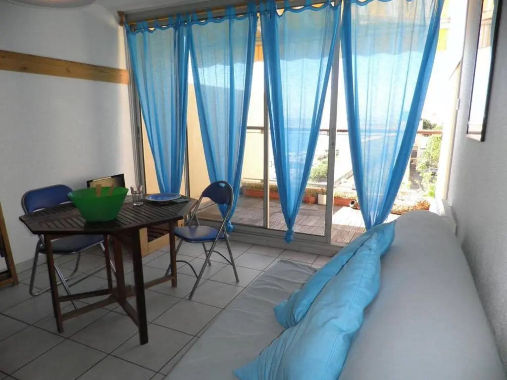 Appartement Gruissan, 3 pièces, 6 personnes - FR-1-229-103