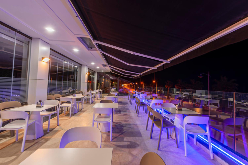Hotel Omeya