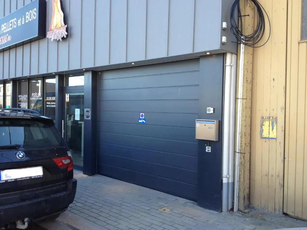 Le Gate One