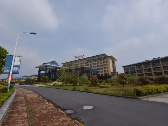 Aiman Hotel