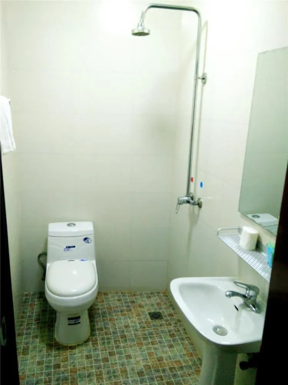 Dalian Love Home Express Business Hotel