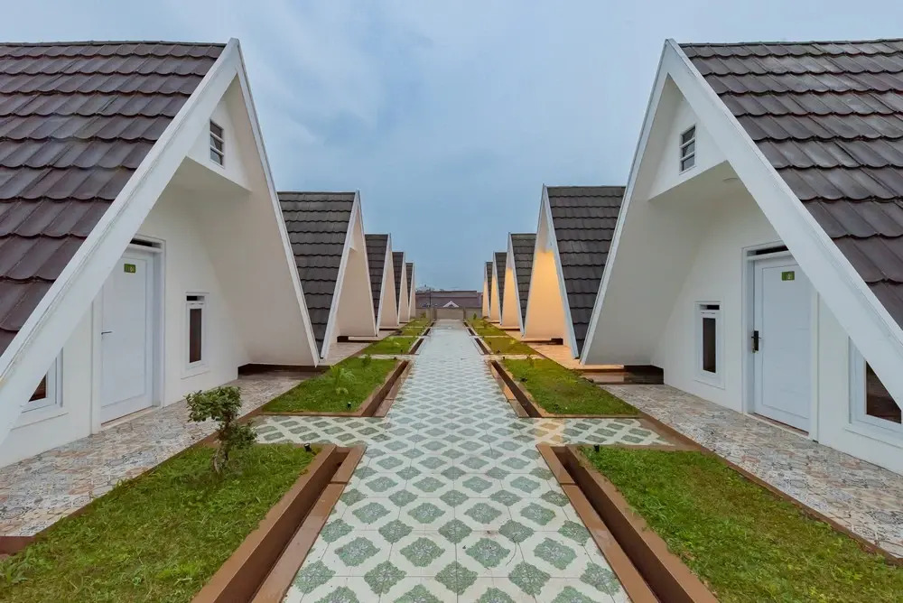 RedDoorz Syariah Plus Near Sukabumi Station