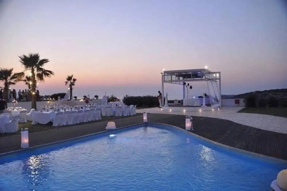 Ktima Reveli White Suite 2persons