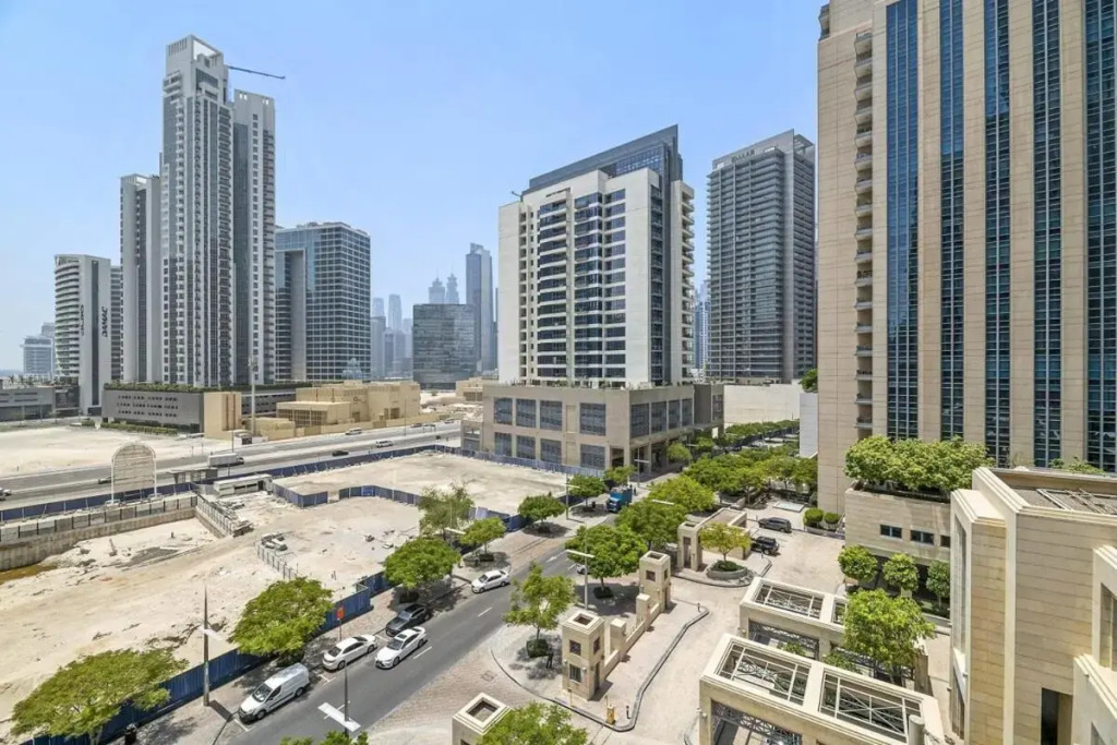 Silkhaus Burj Khalifa proximity 1BDR in Downtown