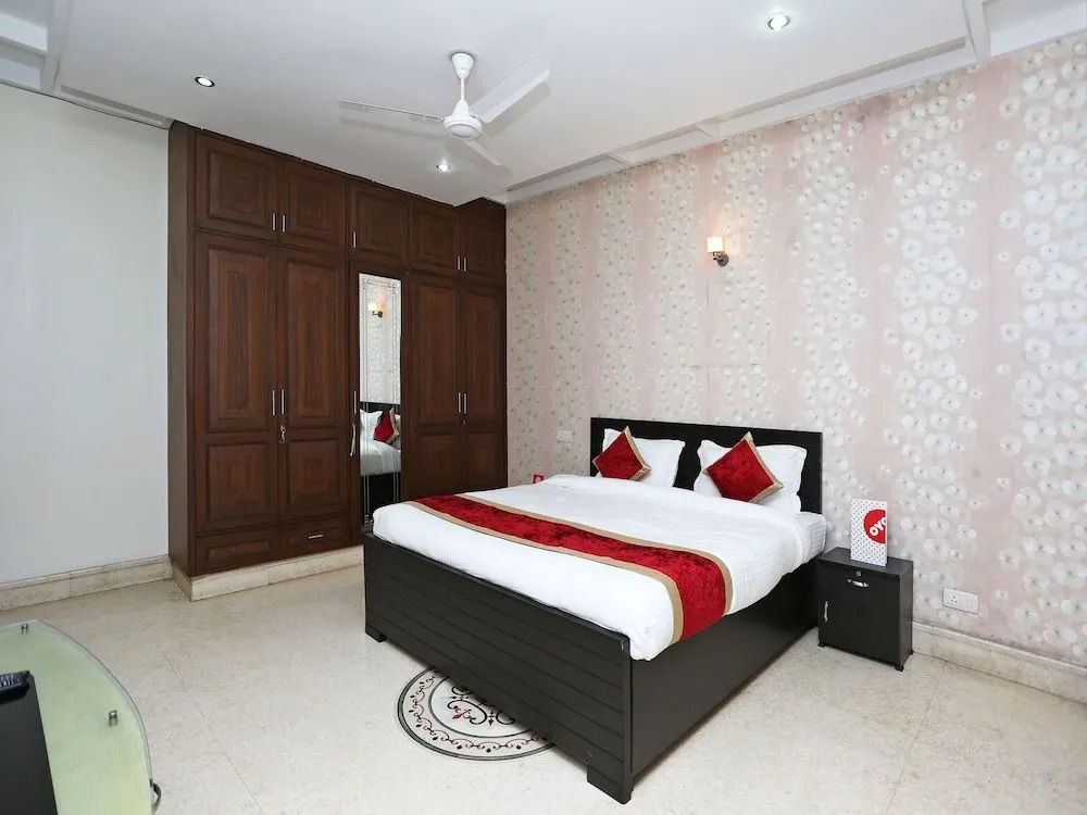 OYO 14789 Kempinski Wide