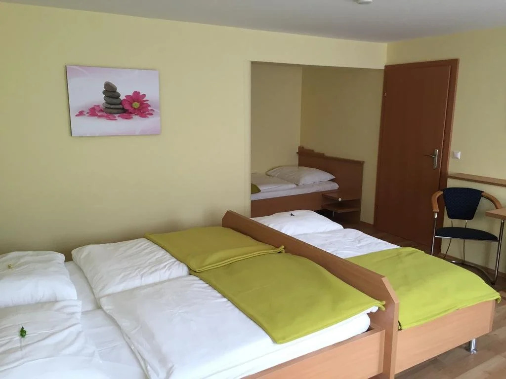 Hotel Highway - Bed & Breakfast