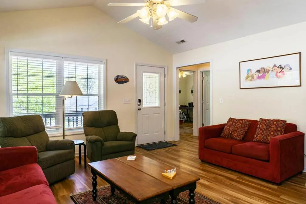 Island Delight by Oak Island Accommodations