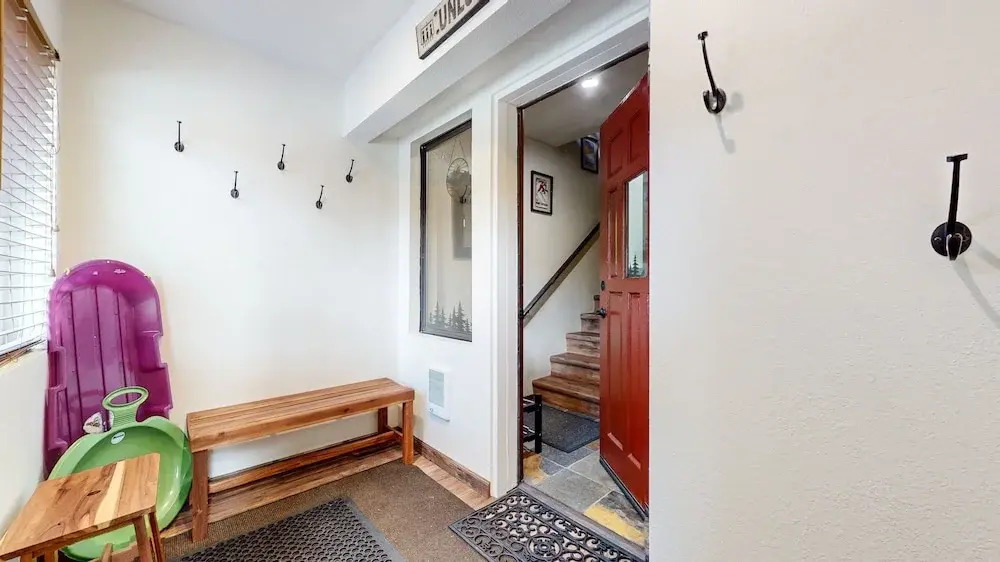 Mammoth Sierra Townhomes #25 3 Bedroom Condo