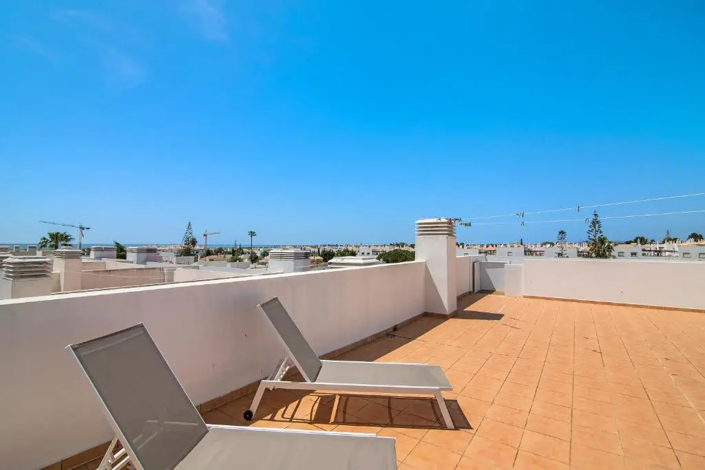 Costa Cabanas 36