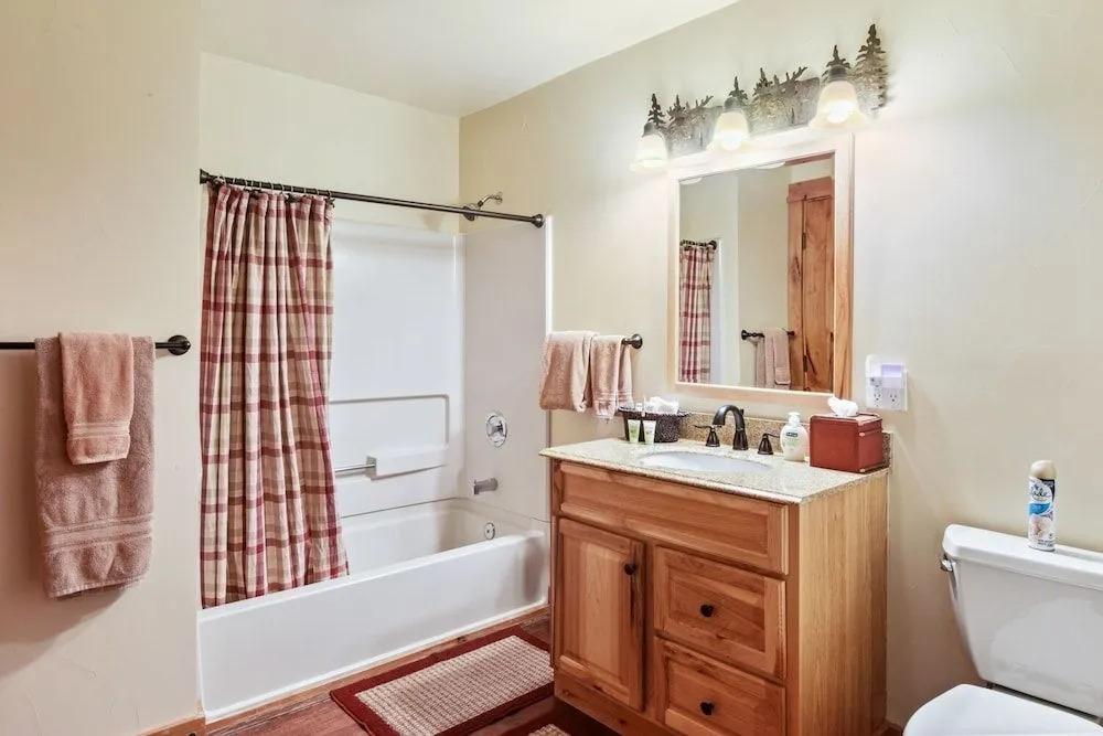 Hill Kings Beach Rental Cabin by RedAwning