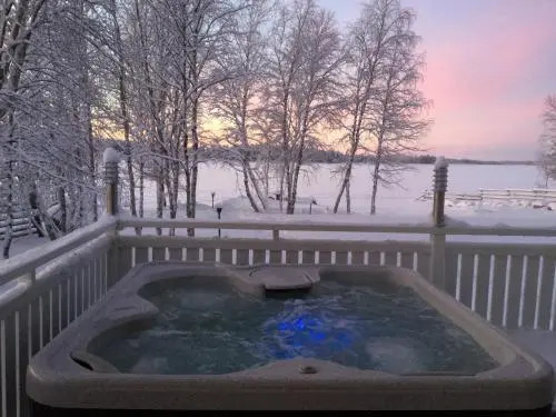 Nellim Holiday Home, Sámi Village