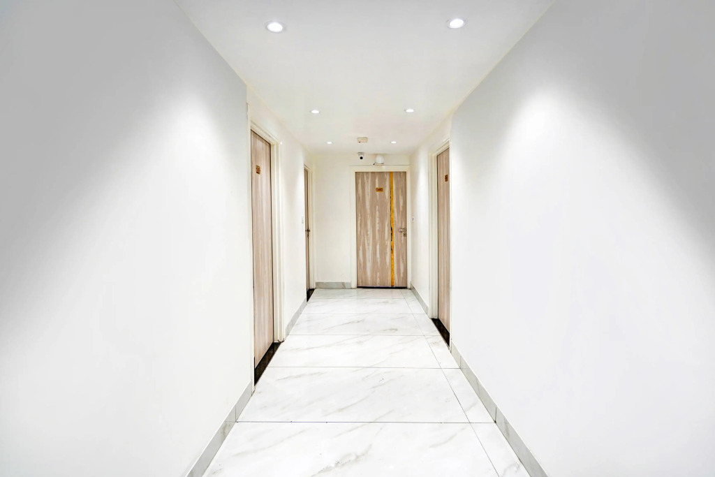 Via Luxury Inn Adarsh Nagar