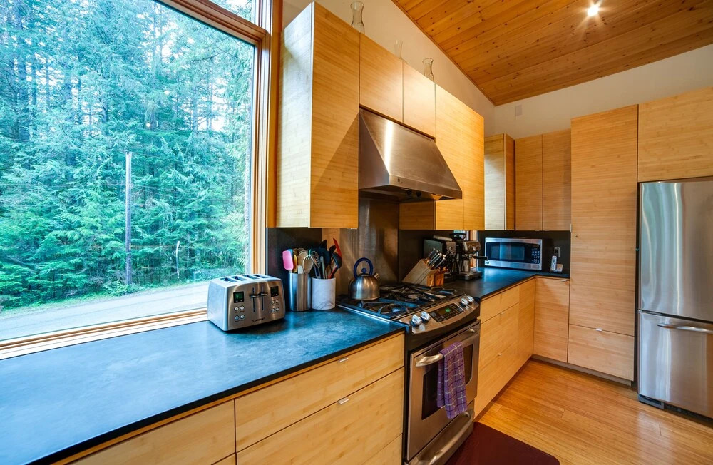 Glacier Springs Cabin #42 - Modern and Rustic All In One...For You and Fido Too!