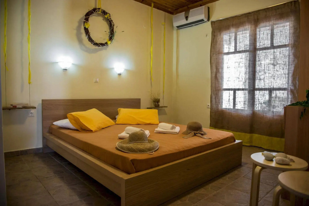 Summer Bed Nydri
