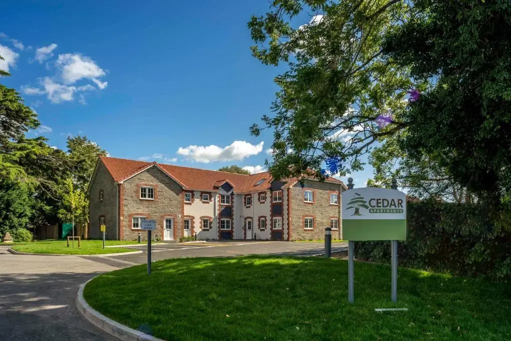 Cedar Apartments