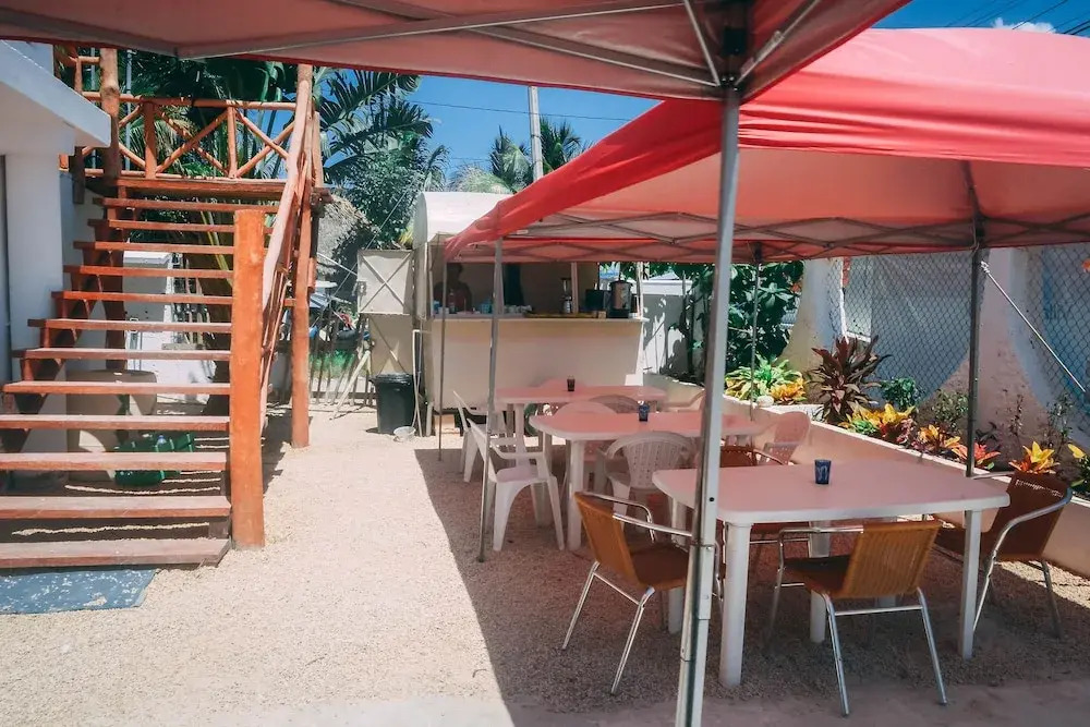 Malinche Hostel and Apartments