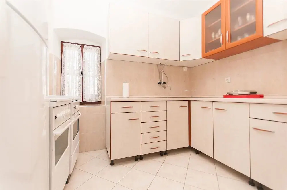 House Anton