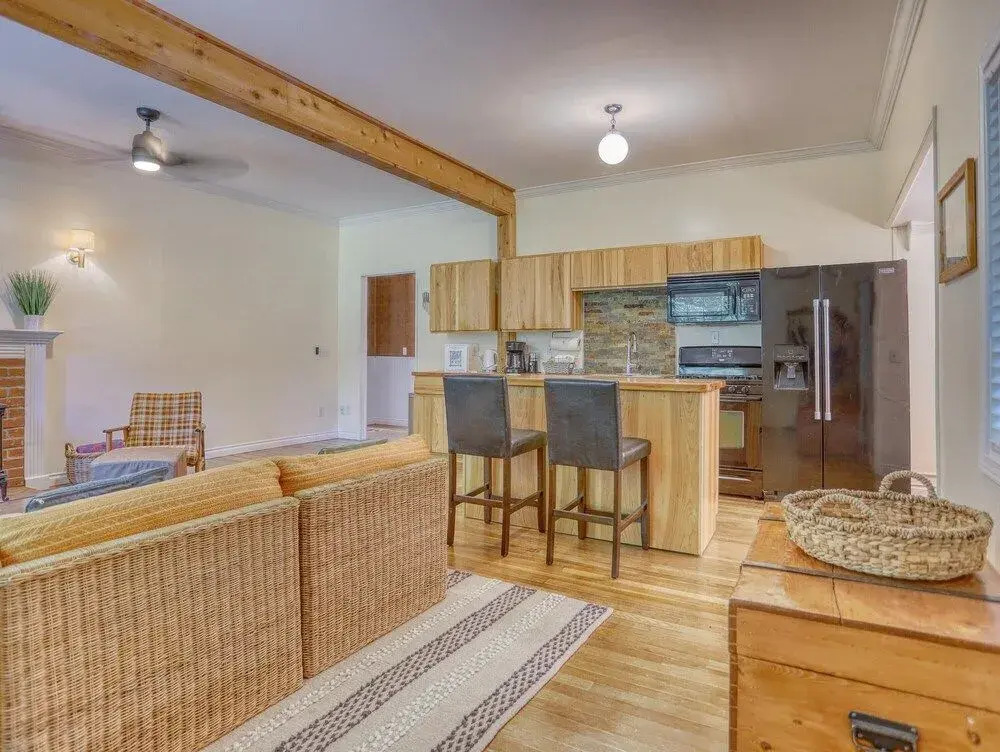 Twin Cedars Getaway