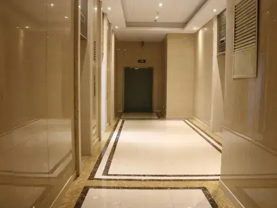 MoBoYun Seascape Apartment (Qingdao chao yang shan Subway Station Rongchuangmao Branch)