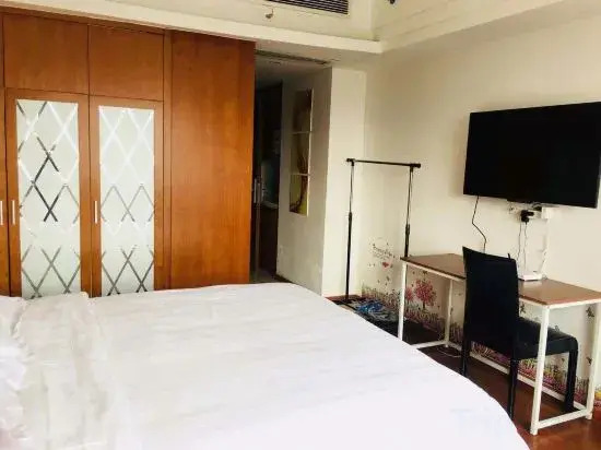 Guangzhou Sun Yat-sen University First Hospital Dongshankou Subway Yumi Boutique Apartment