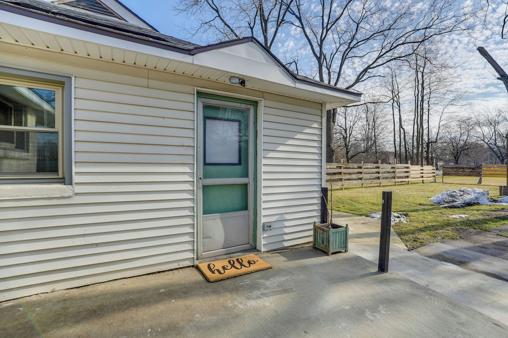 Kalamazoo Vacation Rental Near Golf & Parks!