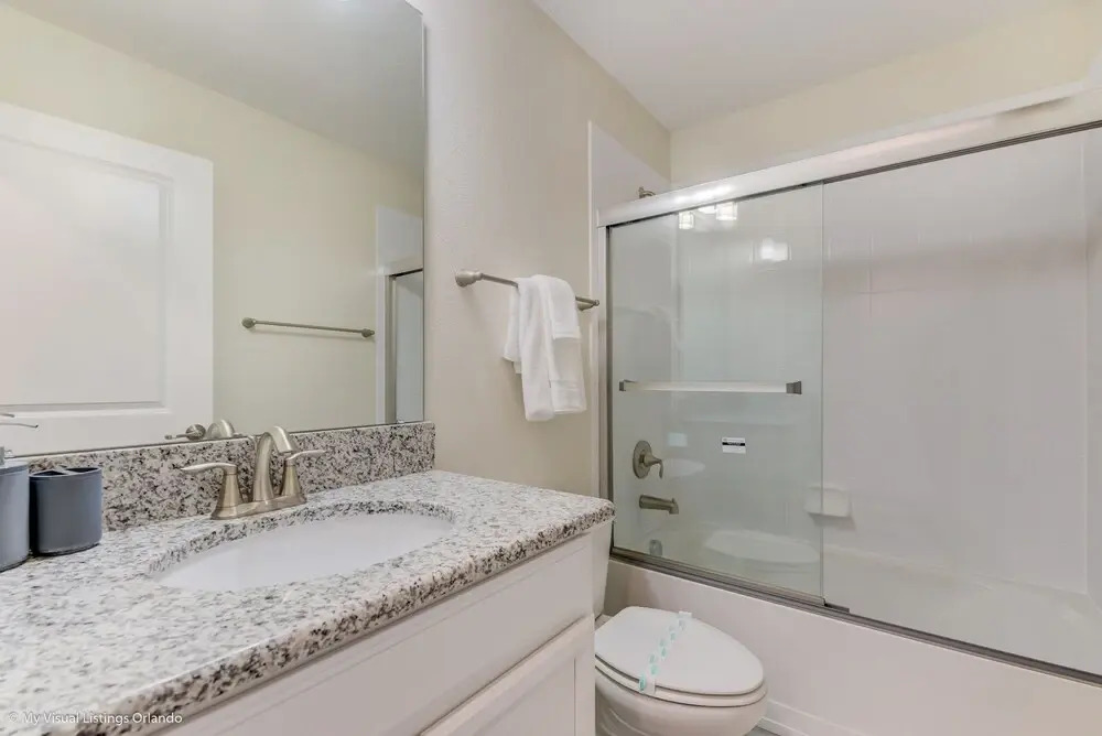 6 Bdrm 5 BA Vacation Home