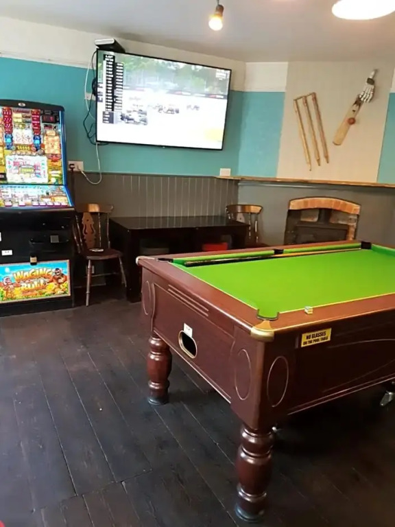 The GAINSBOROUGH ARMS