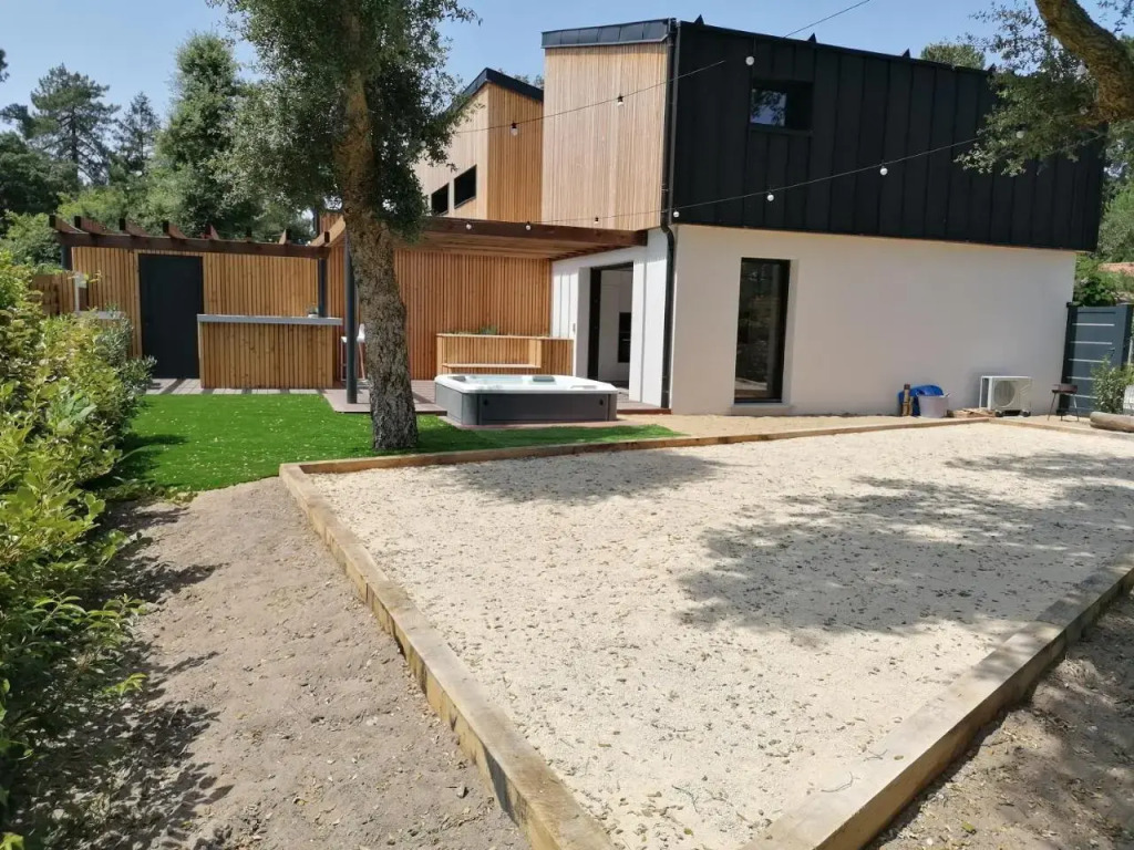 La VILLA OCEAN AVEC SPA et PISCINE - Les GITES DE CAMPARAN