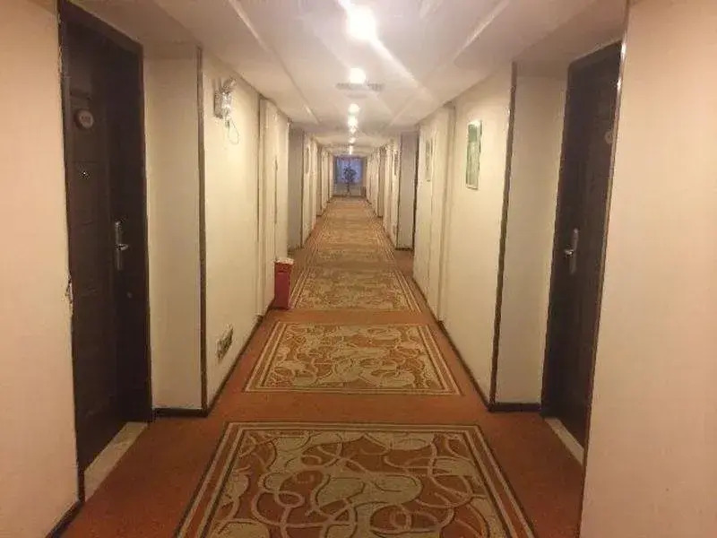 7 Days Inn Dongmen Center Branch