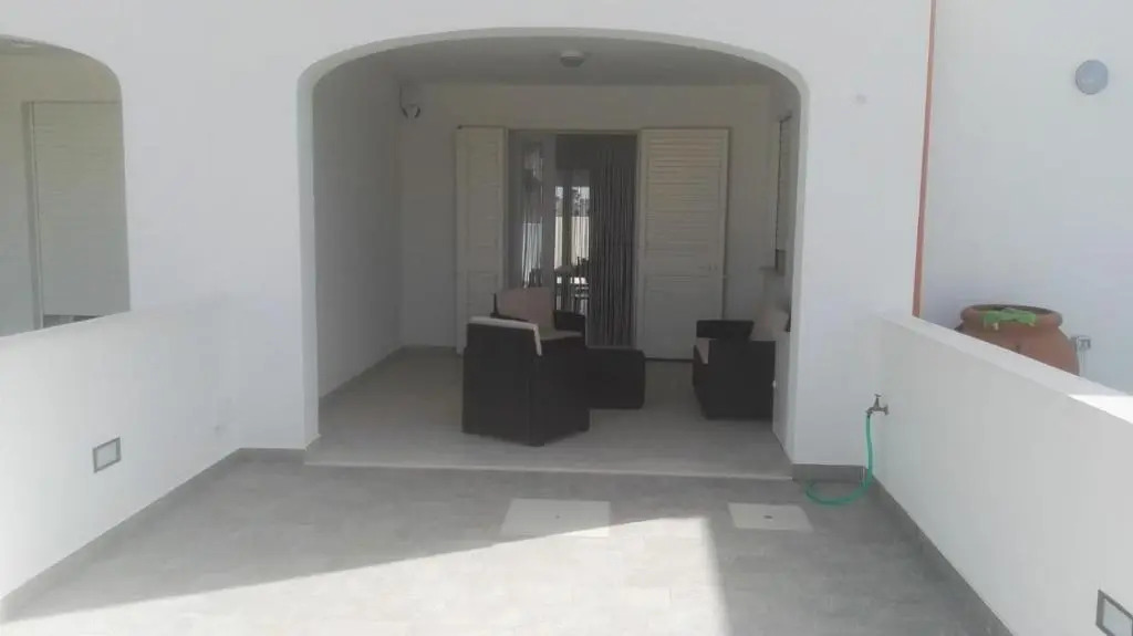 Zona Maldive del Salento, Spiaggia Sabbiosa a 350 m, 2 Bagni, Clima, Posto Auto Esclusivo