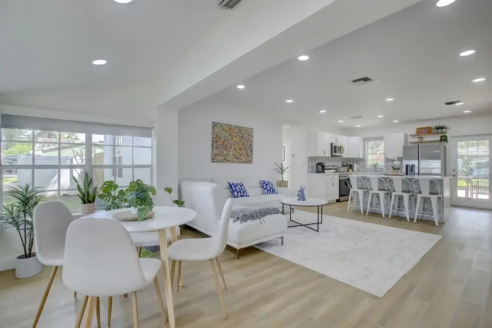 Madrina's Cozy 3BR-1BA Spacious Backyard