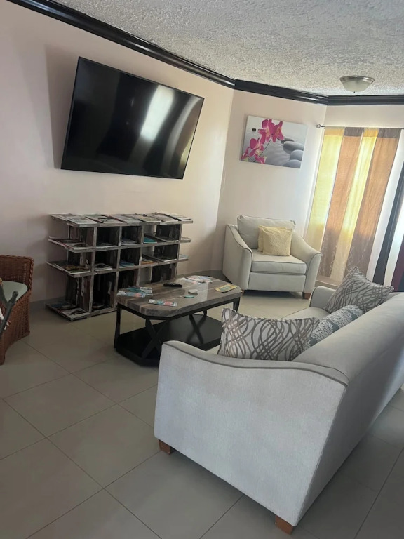 Island Turquoise Rental