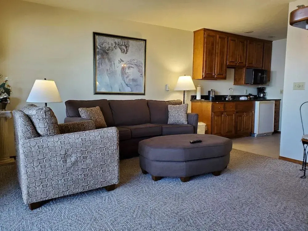 Bridgeport Waterfront Resort
