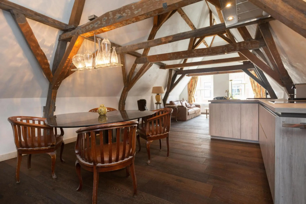 Loft 300 - RQC