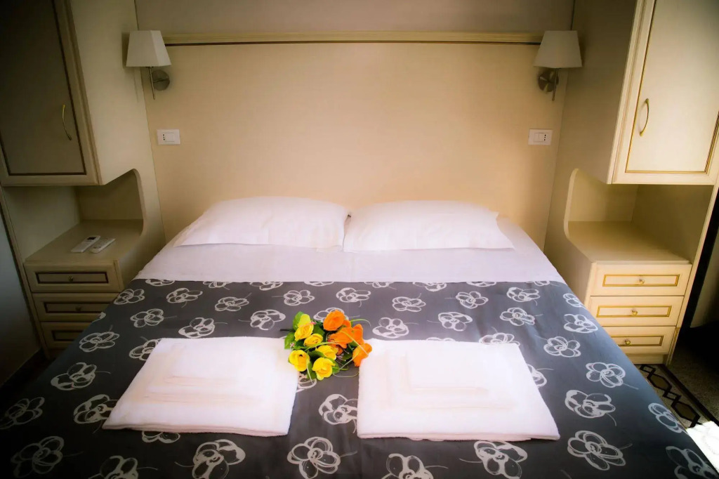St. Peter Central Rooms B&B