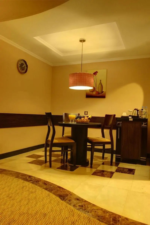 Отель Sharjah Palace Hotel