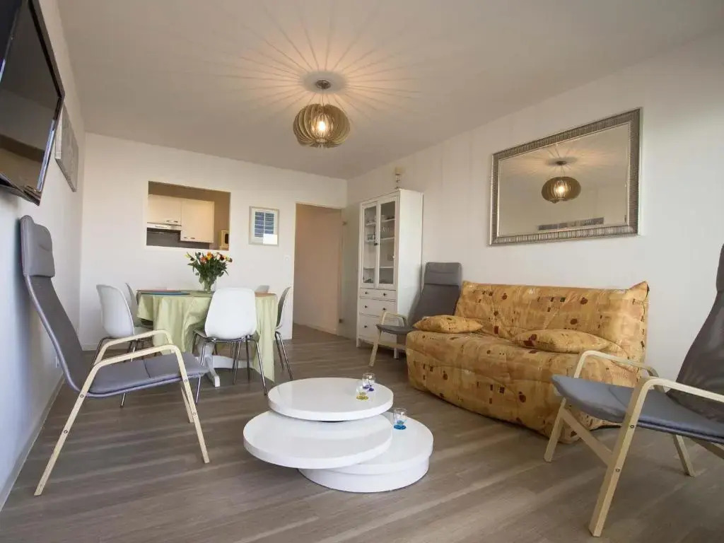 Appartement Les Sables-d'Olonne, 3 pièces, 6 personnes - FR-1-92-758