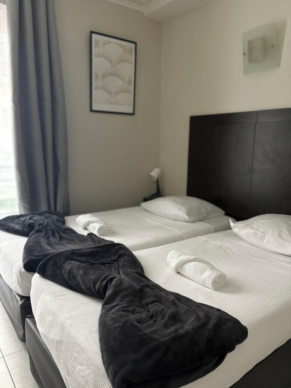 HOTEL DU MONT LOUIS