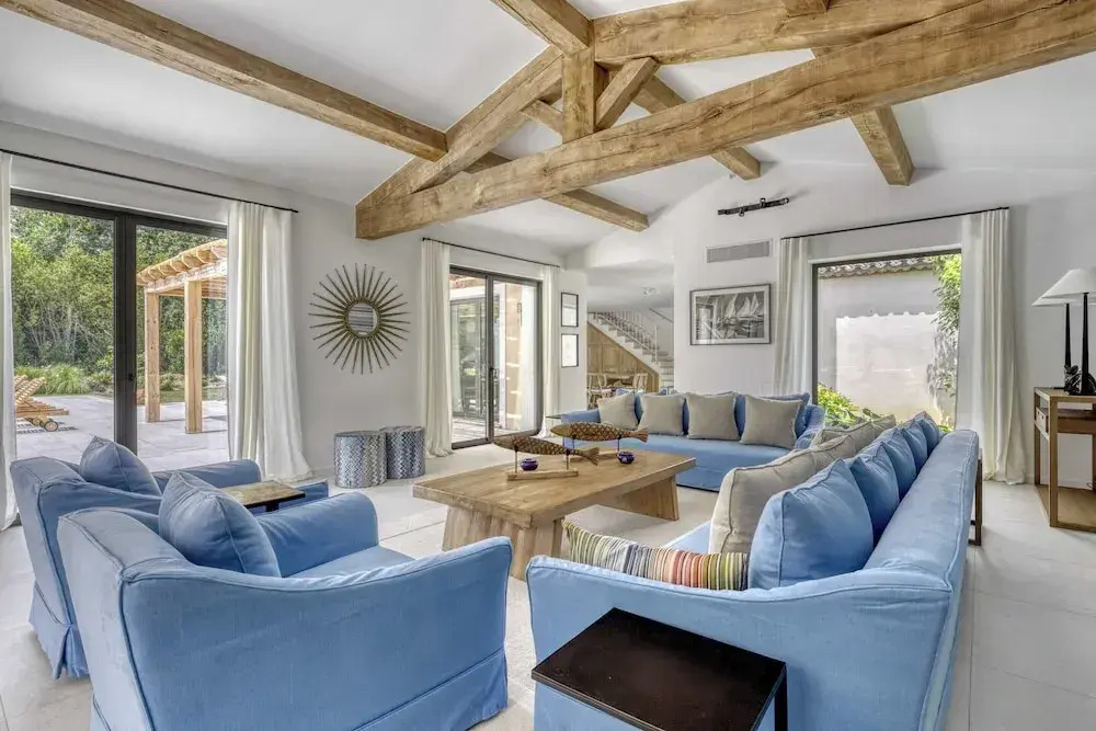 Luxurious Villa Facing the Baie des Canebiers