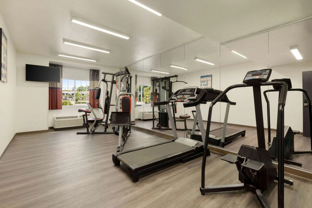 Microtel Inn & Suites by Wyndham Raleigh