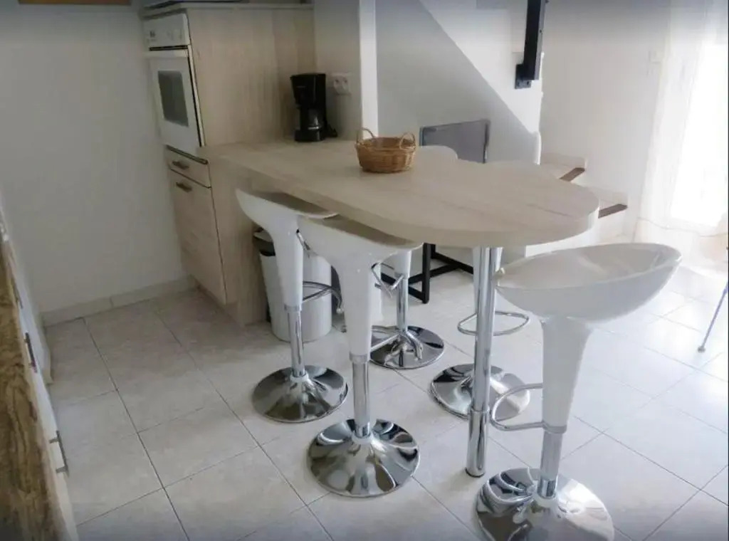 Maison de 3 chambres avec piscine partagee jardin amenage et wifi a Lecci a 1 km de la plage