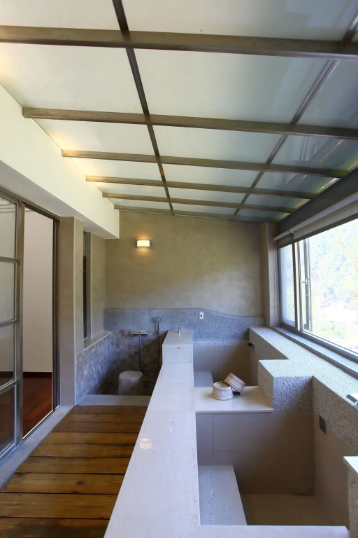 Spring Spa Hotel