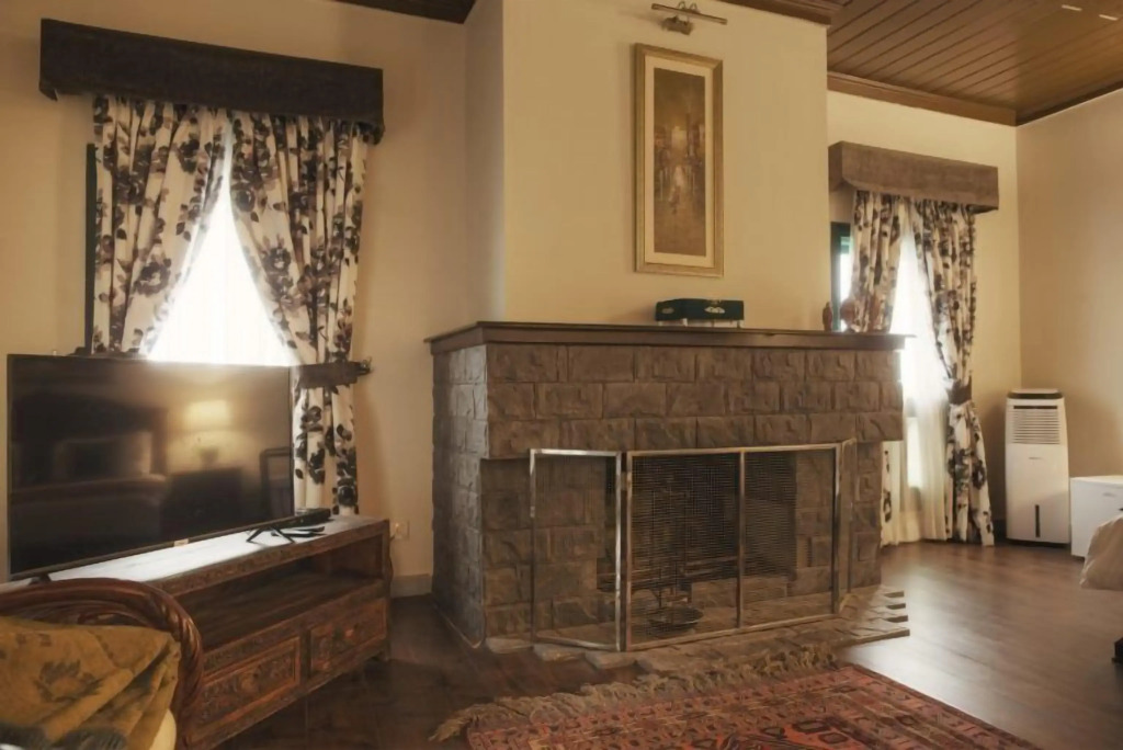 Magpie Lodge