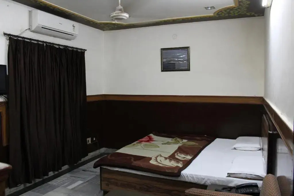 Hotel Ajay International