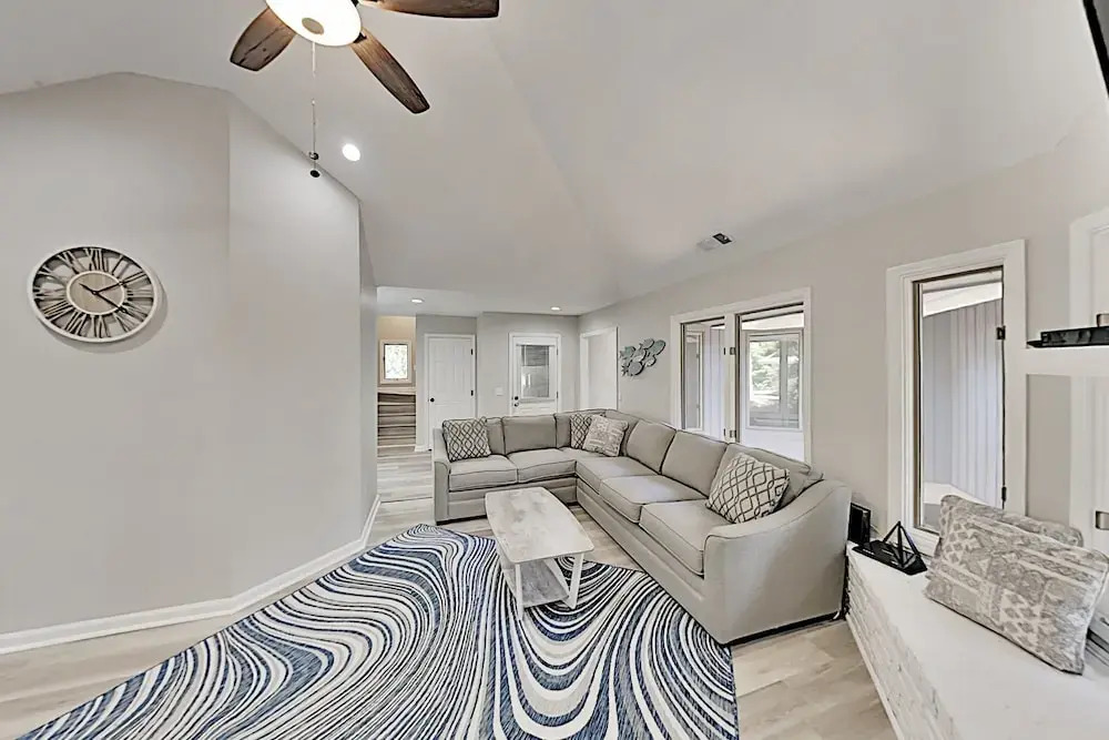 Modern Palmetto Dunes Estate - Steps to Beach! home