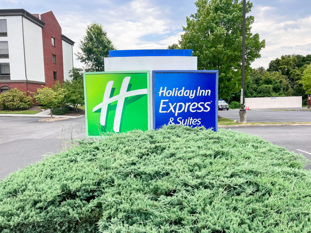 Holiday Inn Express Hotel & Suites Kodak East-Sevierville by IHG