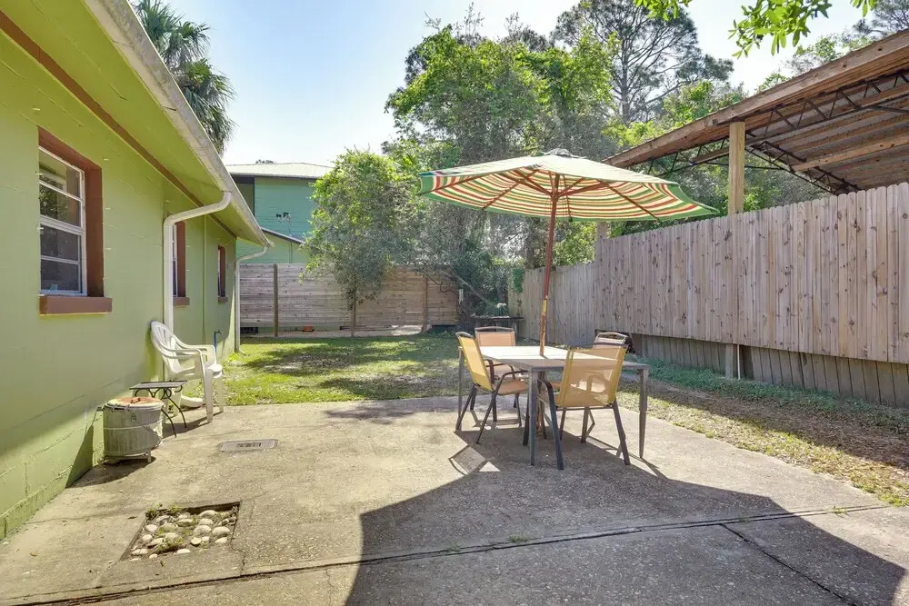 Walk to Beach: Cozy Port St Joe Getaway w/ Yard