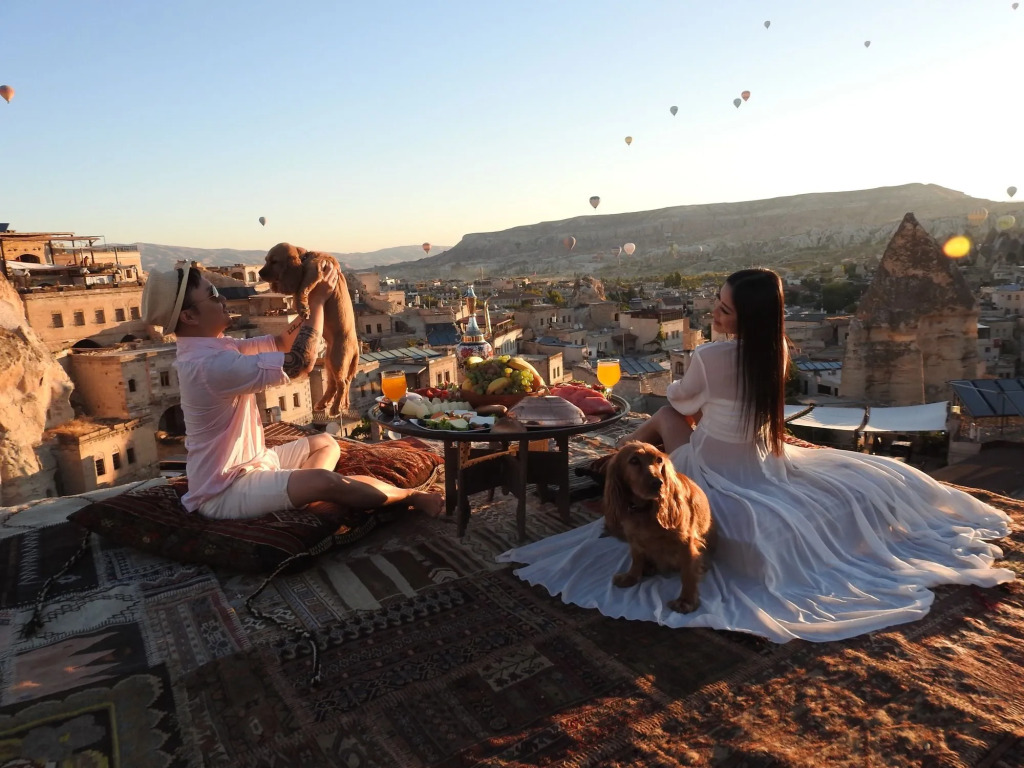 Sultan Cave Suites