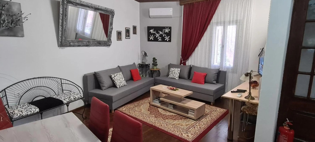 Diasoulas house