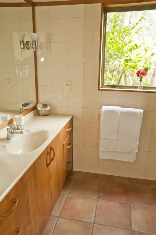 Whakaipo Lodge